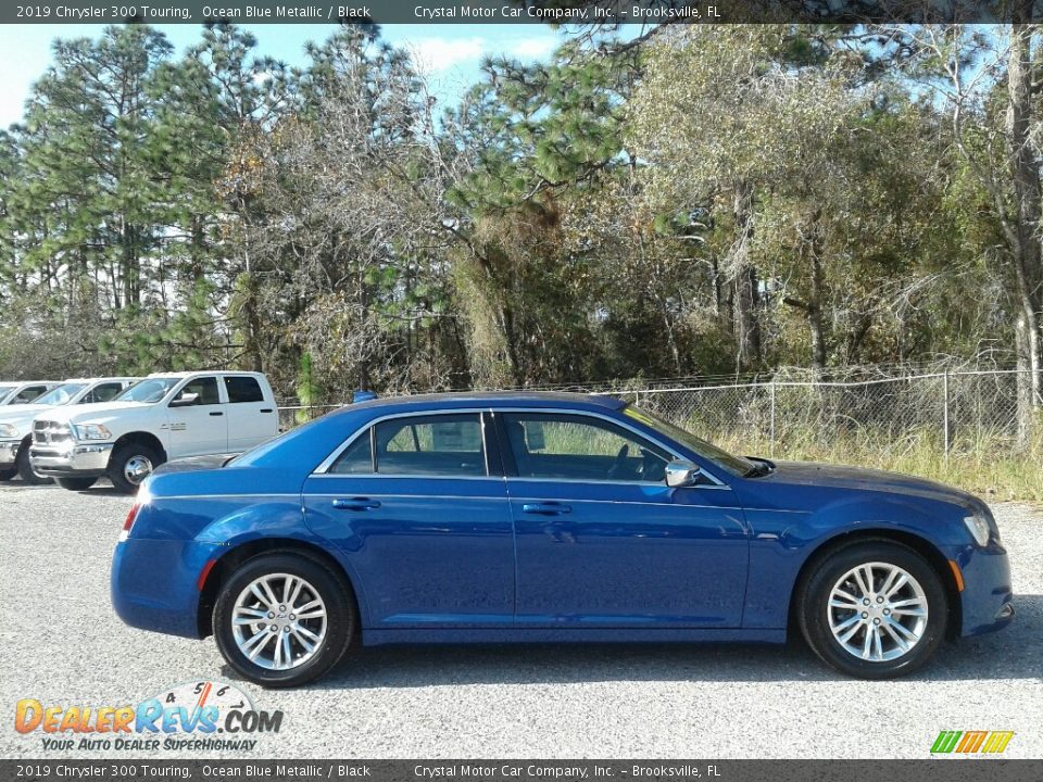 2019 Chrysler 300 Touring Ocean Blue Metallic / Black Photo #6