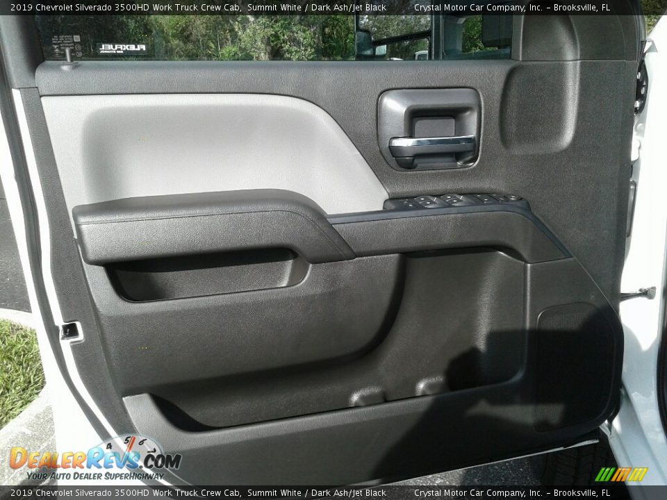 Door Panel of 2019 Chevrolet Silverado 3500HD Work Truck Crew Cab Photo #17
