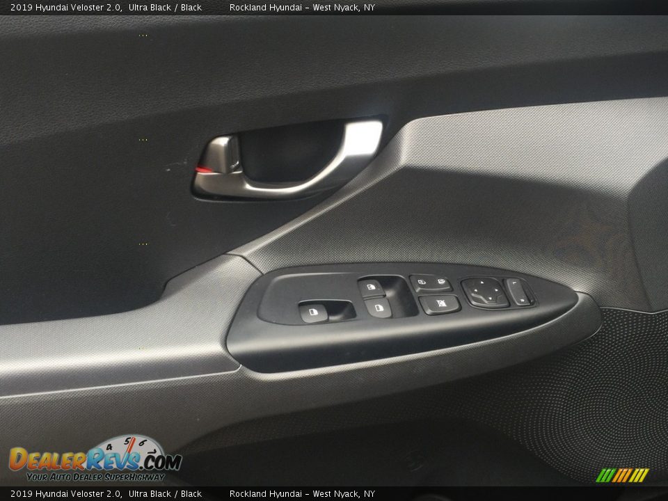 2019 Hyundai Veloster 2.0 Ultra Black / Black Photo #9