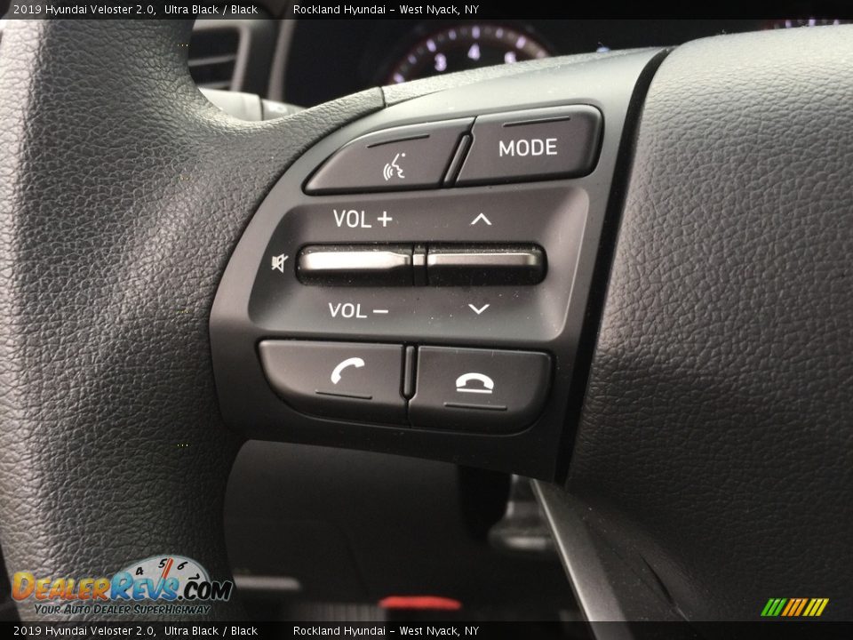 2019 Hyundai Veloster 2.0 Ultra Black / Black Photo #17