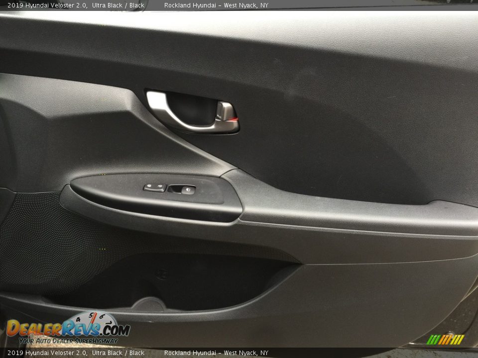 2019 Hyundai Veloster 2.0 Ultra Black / Black Photo #21