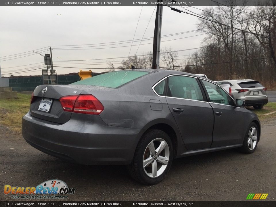 2013 Volkswagen Passat 2.5L SE Platinum Gray Metallic / Titan Black Photo #4