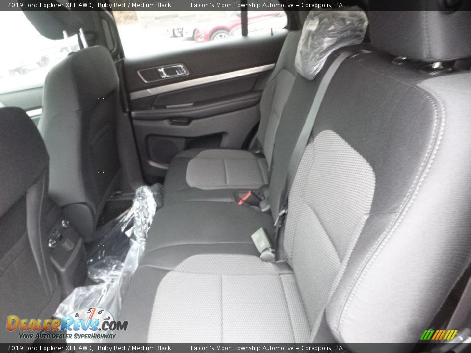 2019 Ford Explorer XLT 4WD Ruby Red / Medium Black Photo #8