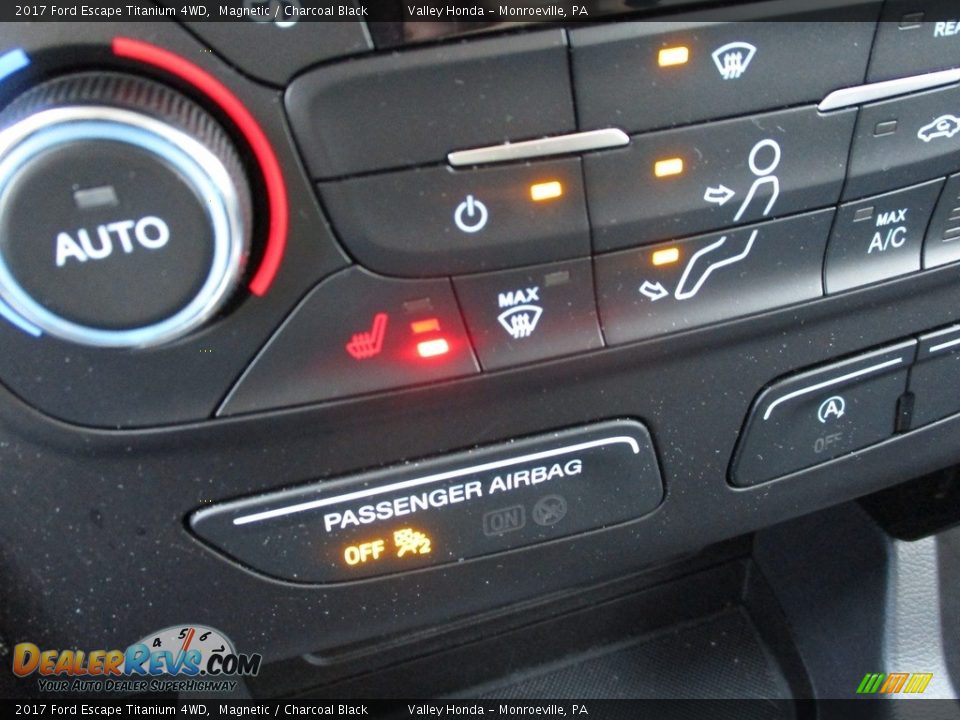 2017 Ford Escape Titanium 4WD Magnetic / Charcoal Black Photo #18