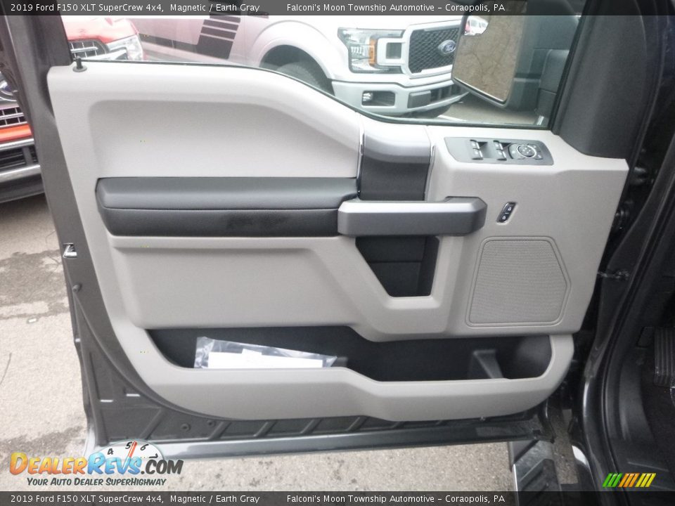 2019 Ford F150 XLT SuperCrew 4x4 Magnetic / Earth Gray Photo #10