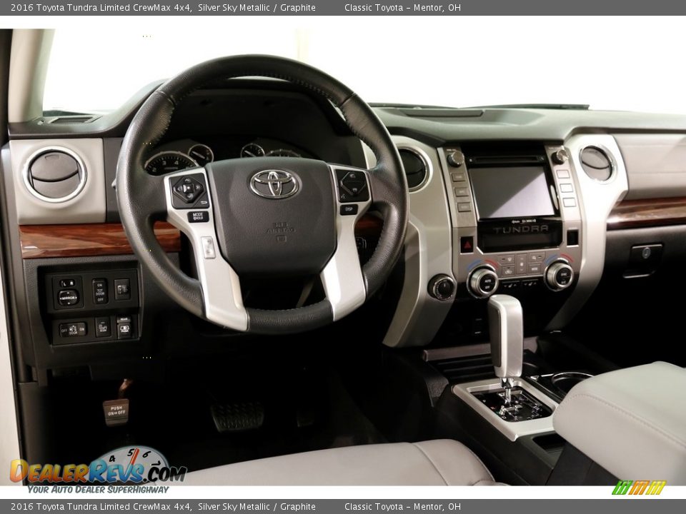 2016 Toyota Tundra Limited CrewMax 4x4 Silver Sky Metallic / Graphite Photo #7
