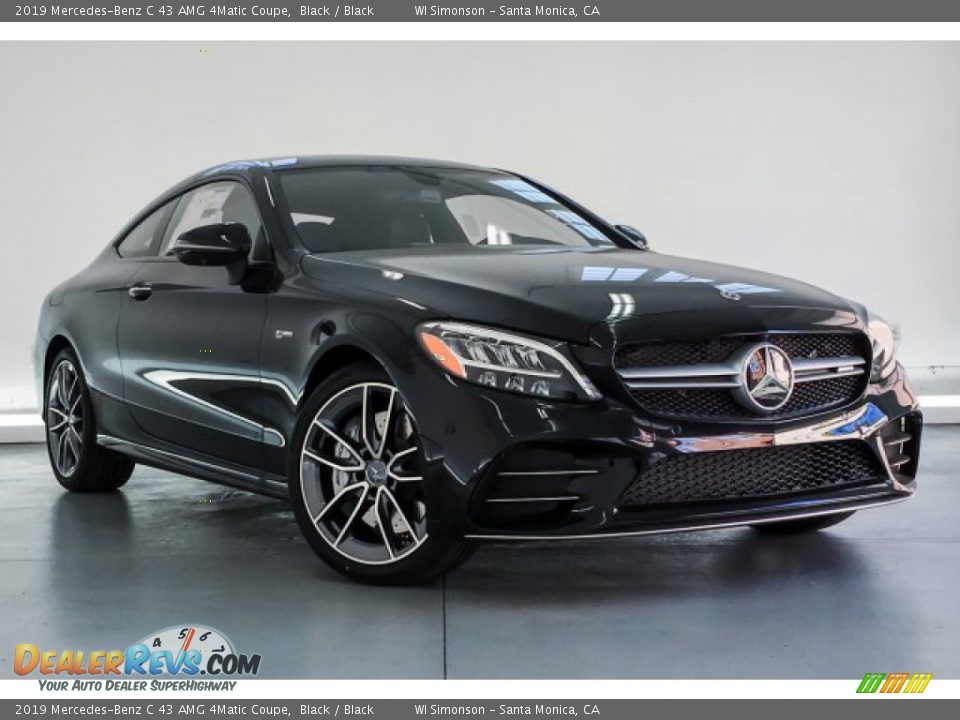 Front 3/4 View of 2019 Mercedes-Benz C 43 AMG 4Matic Coupe Photo #12