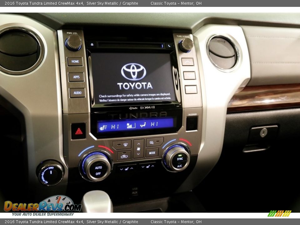 2016 Toyota Tundra Limited CrewMax 4x4 Silver Sky Metallic / Graphite Photo #11