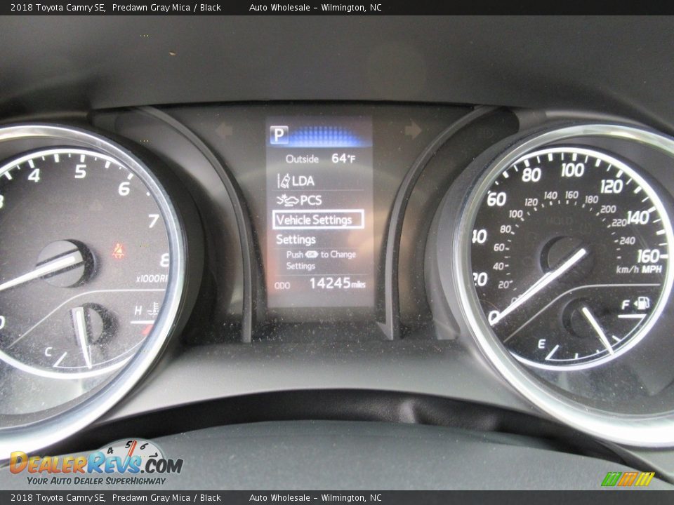2018 Toyota Camry SE Predawn Gray Mica / Black Photo #16