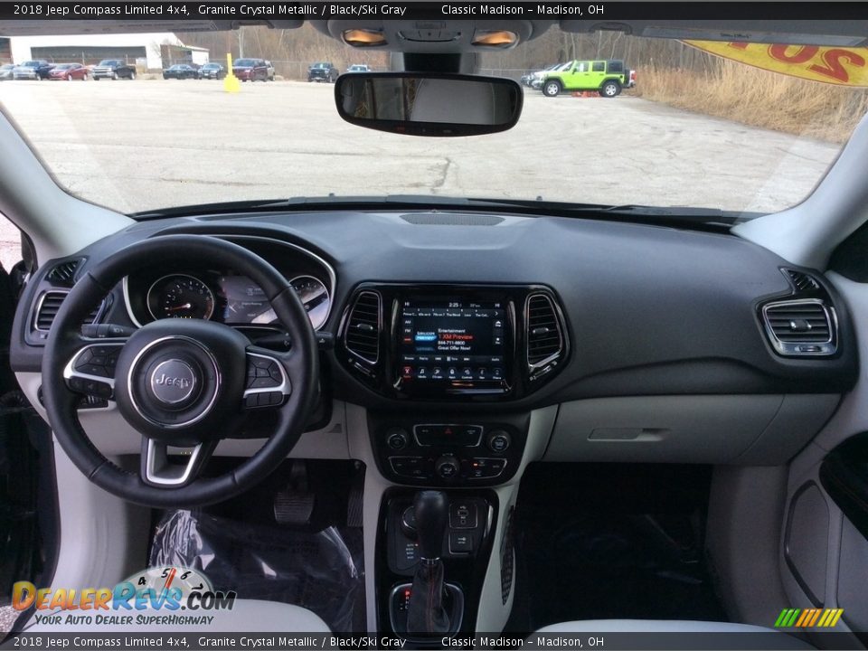 2018 Jeep Compass Limited 4x4 Granite Crystal Metallic / Black/Ski Gray Photo #16