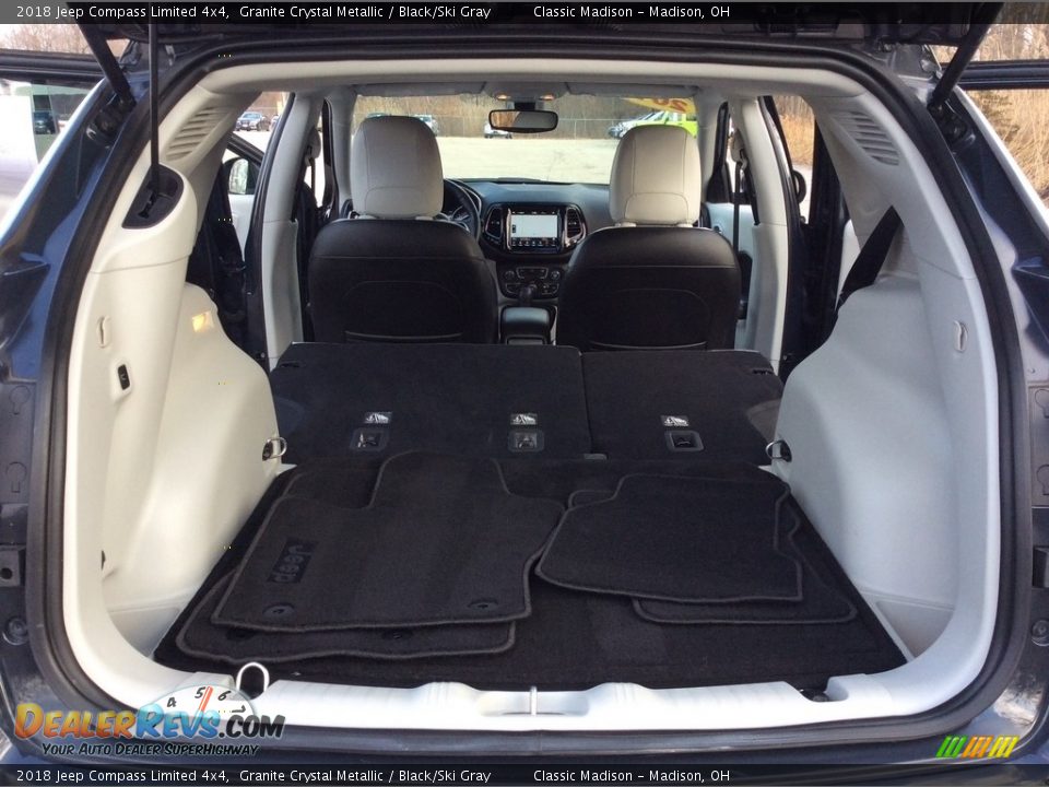 2018 Jeep Compass Limited 4x4 Granite Crystal Metallic / Black/Ski Gray Photo #29