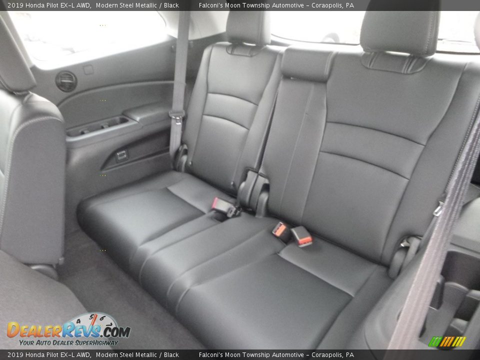 2019 Honda Pilot EX-L AWD Modern Steel Metallic / Black Photo #10