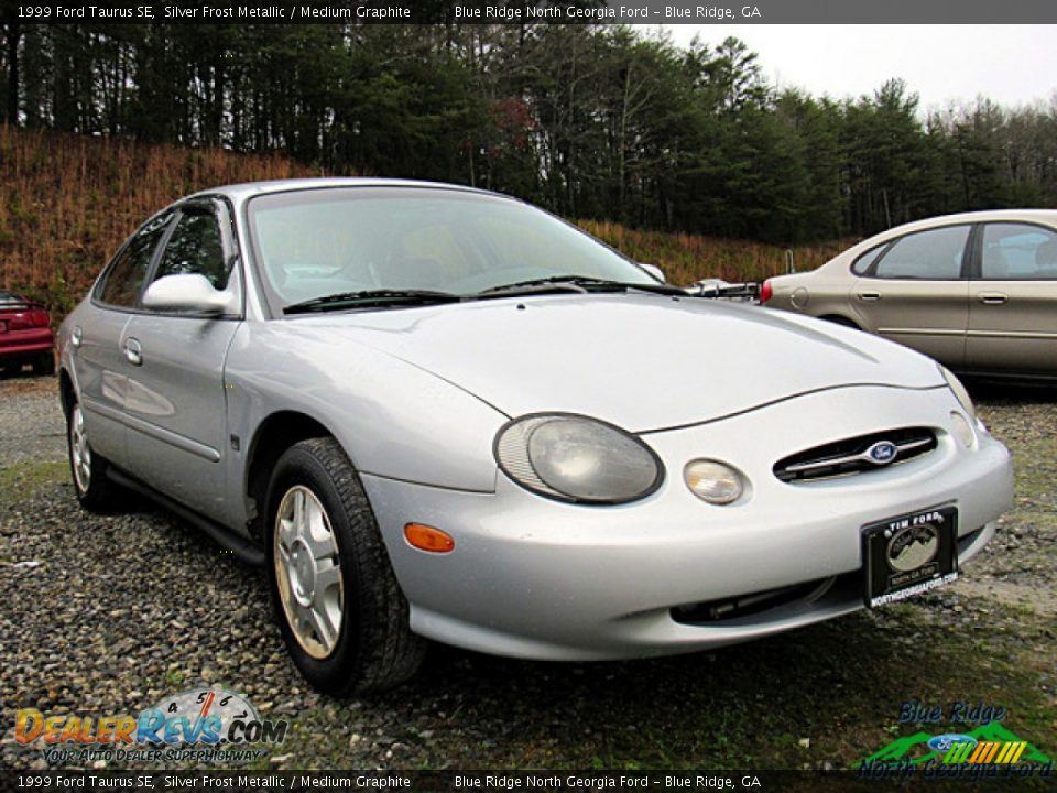1999 Ford Taurus SE Silver Frost Metallic / Medium Graphite Photo #2