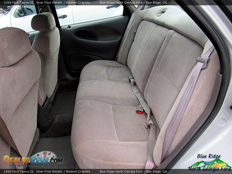 1999 Ford Taurus SE Silver Frost Metallic / Medium Graphite Photo #7