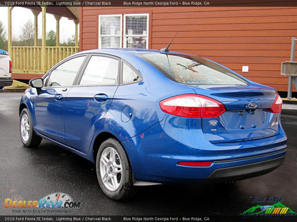 2019 Ford Fiesta SE Sedan Lightning Blue / Charcoal Black Photo #3