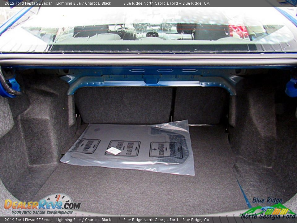2019 Ford Fiesta SE Sedan Lightning Blue / Charcoal Black Photo #14