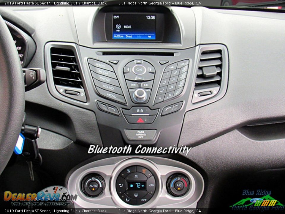 2019 Ford Fiesta SE Sedan Lightning Blue / Charcoal Black Photo #19