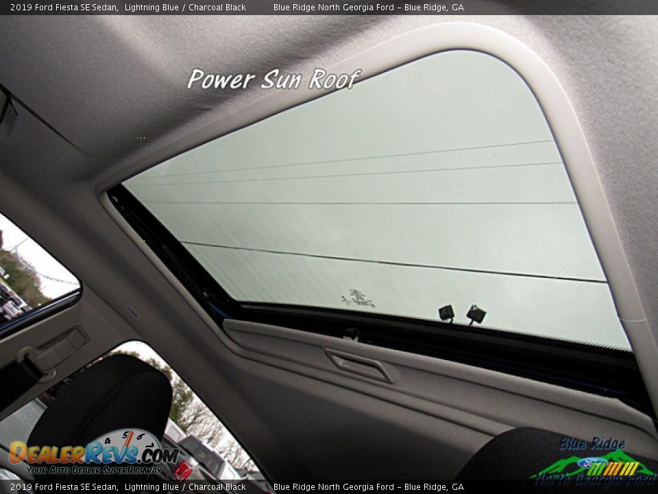 2019 Ford Fiesta SE Sedan Lightning Blue / Charcoal Black Photo #23