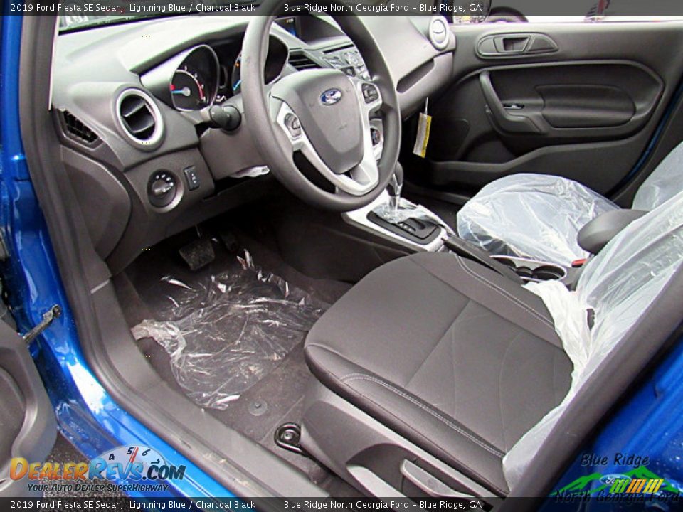 2019 Ford Fiesta SE Sedan Lightning Blue / Charcoal Black Photo #27