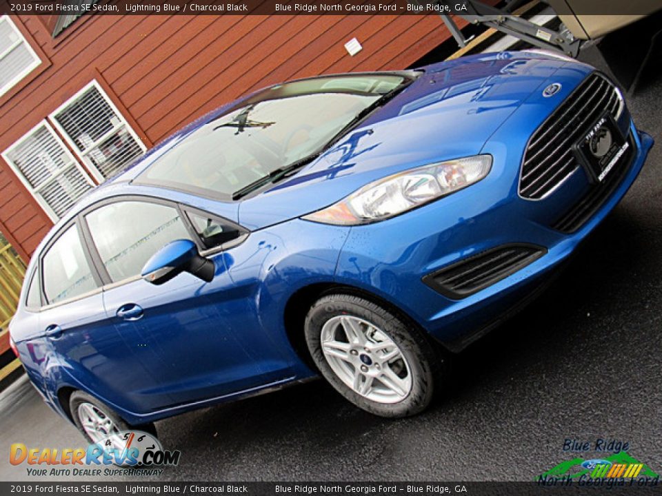 2019 Ford Fiesta SE Sedan Lightning Blue / Charcoal Black Photo #30