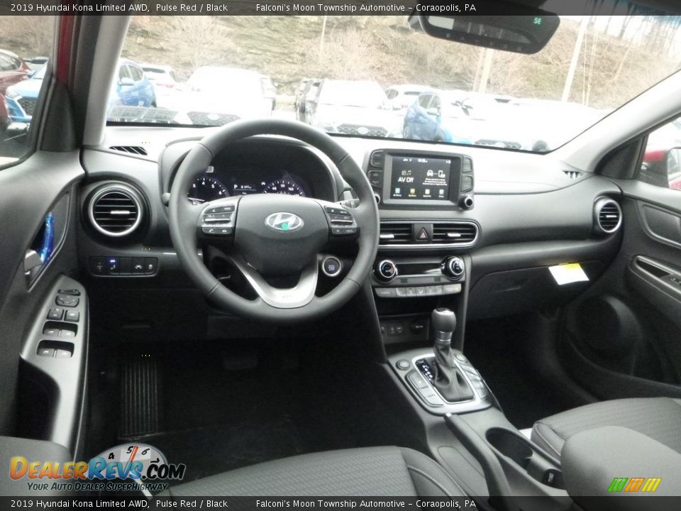 Dashboard of 2019 Hyundai Kona Limited AWD Photo #9