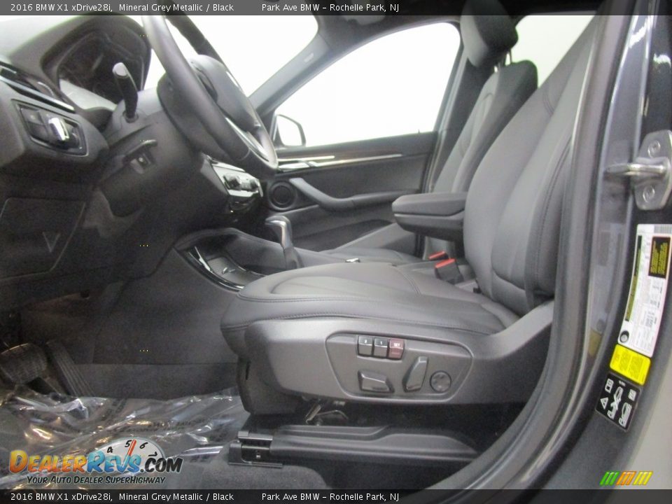 2016 BMW X1 xDrive28i Mineral Grey Metallic / Black Photo #9
