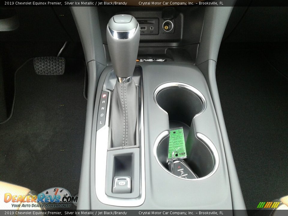 2019 Chevrolet Equinox Premier Shifter Photo #16