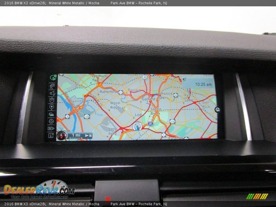 2016 BMW X3 xDrive28i Mineral White Metallic / Mocha Photo #24