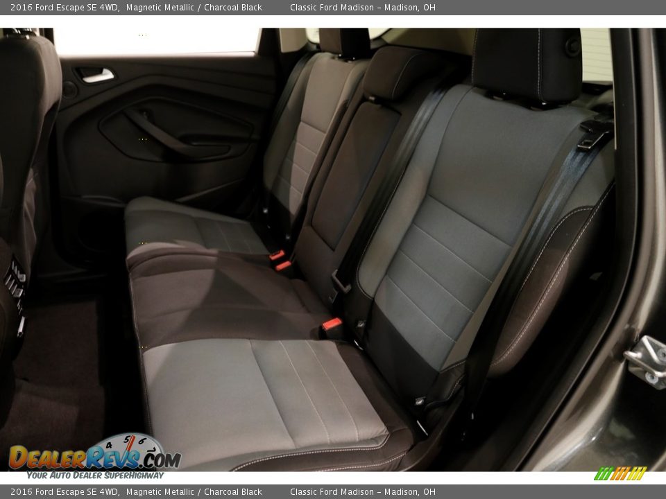2016 Ford Escape SE 4WD Magnetic Metallic / Charcoal Black Photo #20