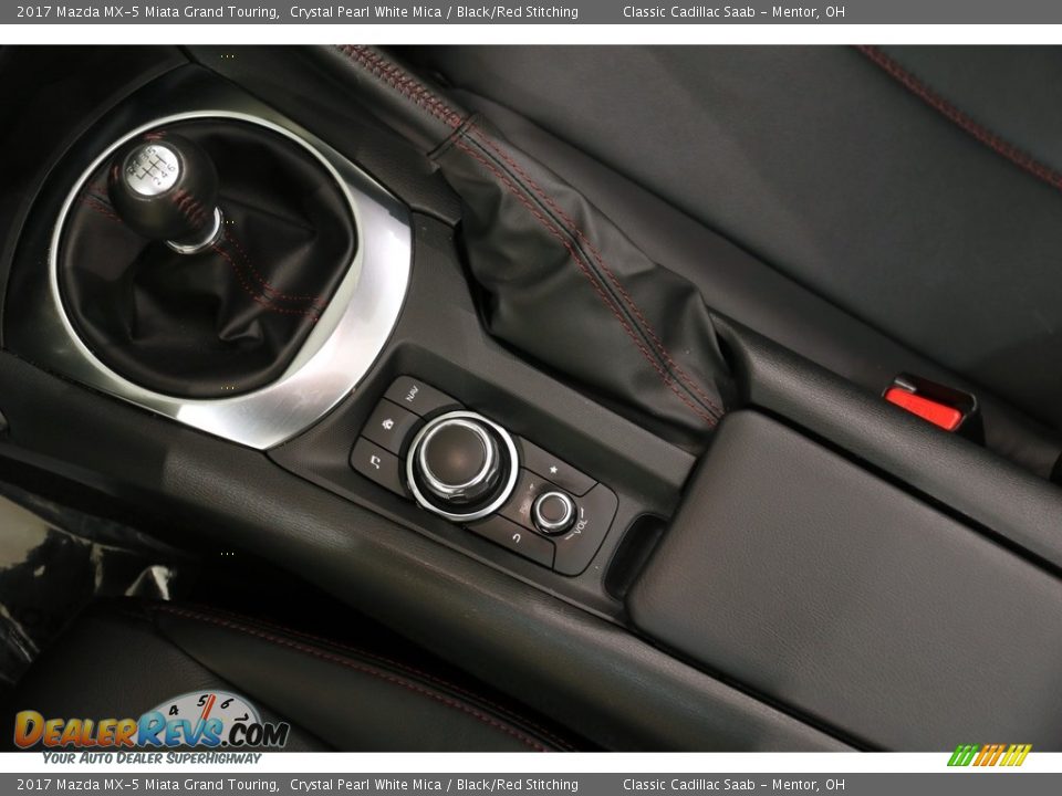 2017 Mazda MX-5 Miata Grand Touring Crystal Pearl White Mica / Black/Red Stitching Photo #21