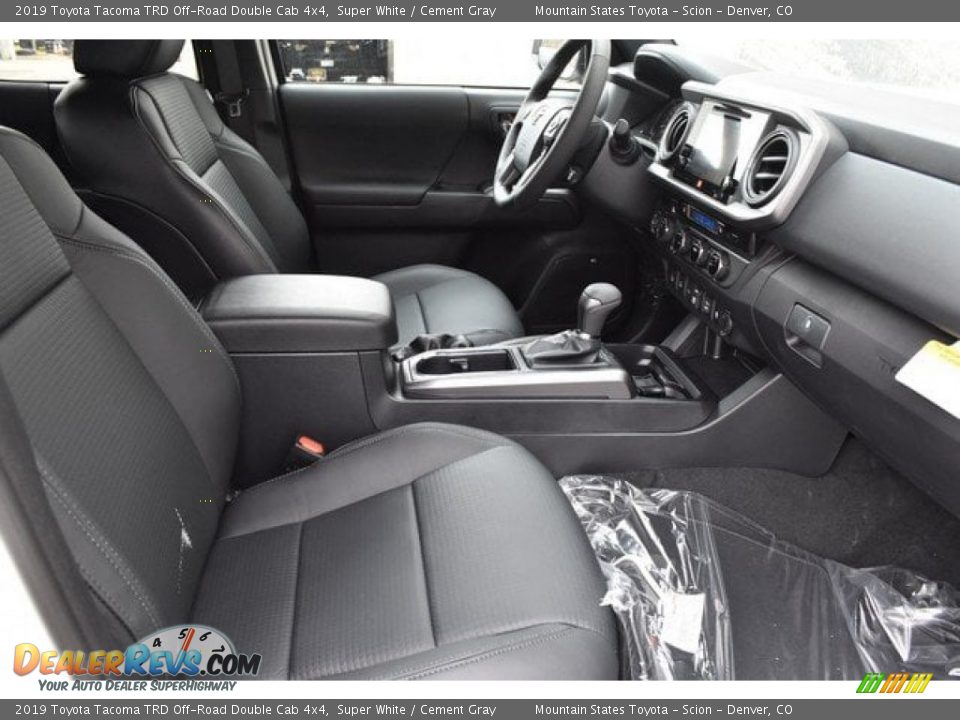 2019 Toyota Tacoma TRD Off-Road Double Cab 4x4 Super White / Cement Gray Photo #12