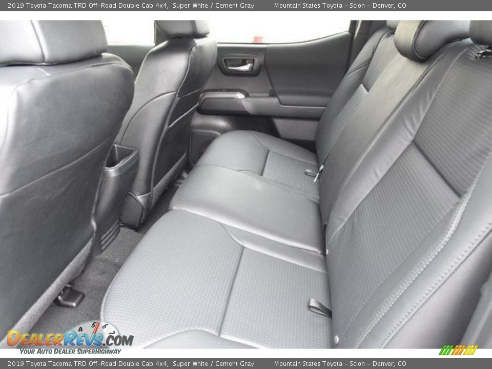 2019 Toyota Tacoma TRD Off-Road Double Cab 4x4 Super White / Cement Gray Photo #15