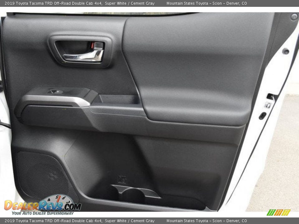 2019 Toyota Tacoma TRD Off-Road Double Cab 4x4 Super White / Cement Gray Photo #23