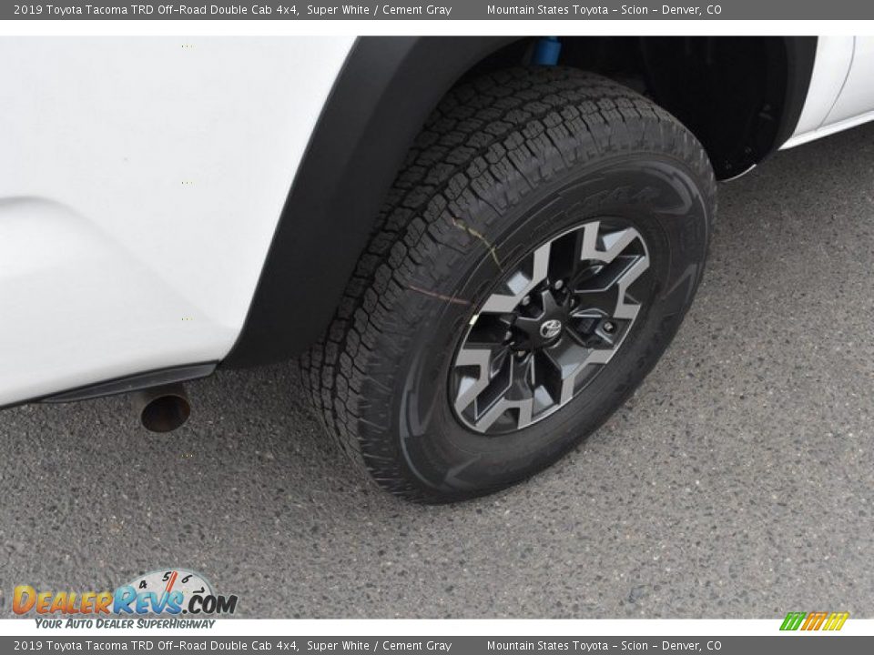 2019 Toyota Tacoma TRD Off-Road Double Cab 4x4 Super White / Cement Gray Photo #34