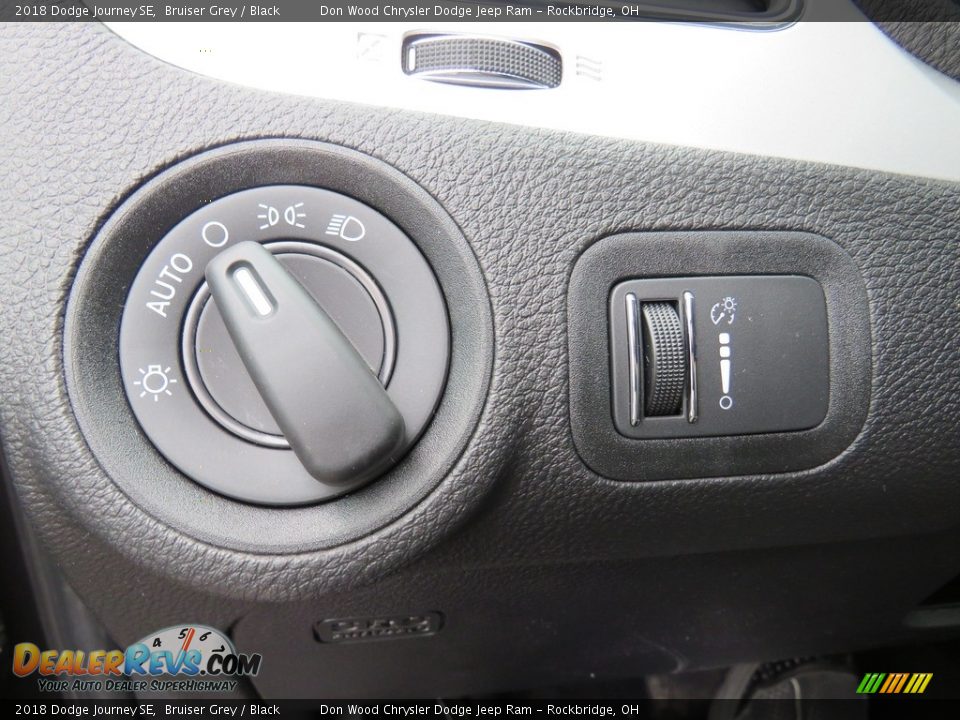 2018 Dodge Journey SE Bruiser Grey / Black Photo #25