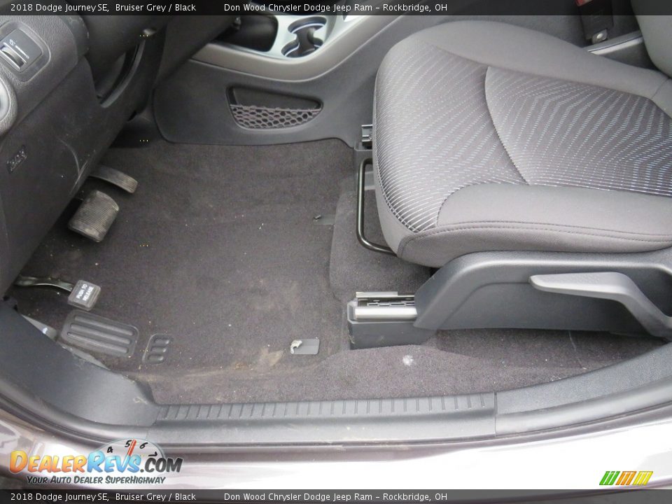 2018 Dodge Journey SE Bruiser Grey / Black Photo #28