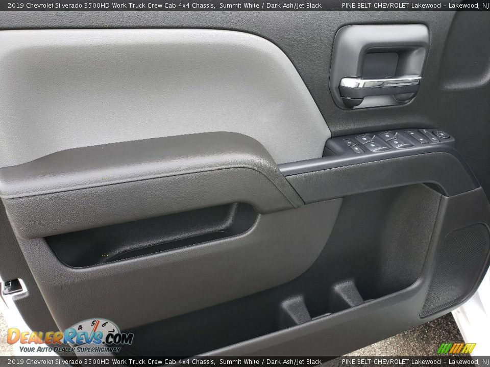 2019 Chevrolet Silverado 3500HD Work Truck Crew Cab 4x4 Chassis Summit White / Dark Ash/Jet Black Photo #8