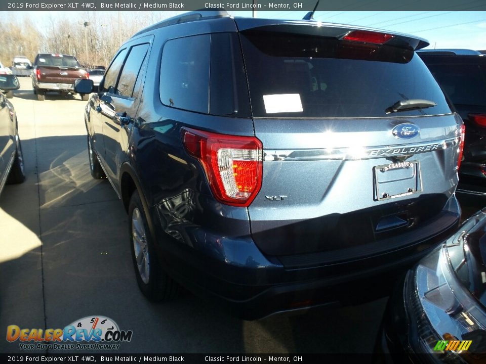 2019 Ford Explorer XLT 4WD Blue Metallic / Medium Black Photo #3