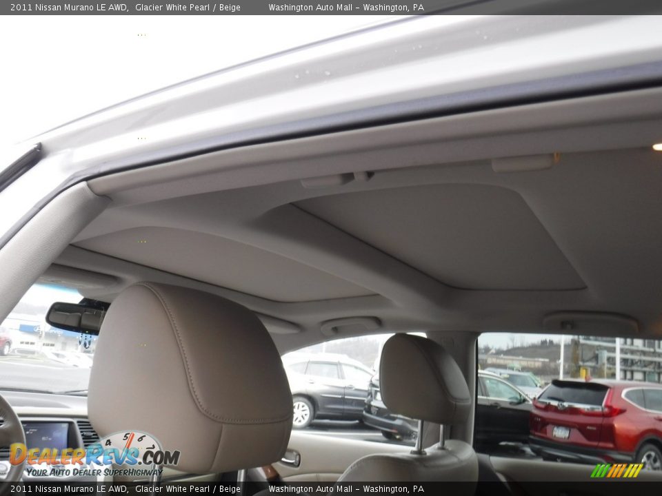 2011 Nissan Murano LE AWD Glacier White Pearl / Beige Photo #11