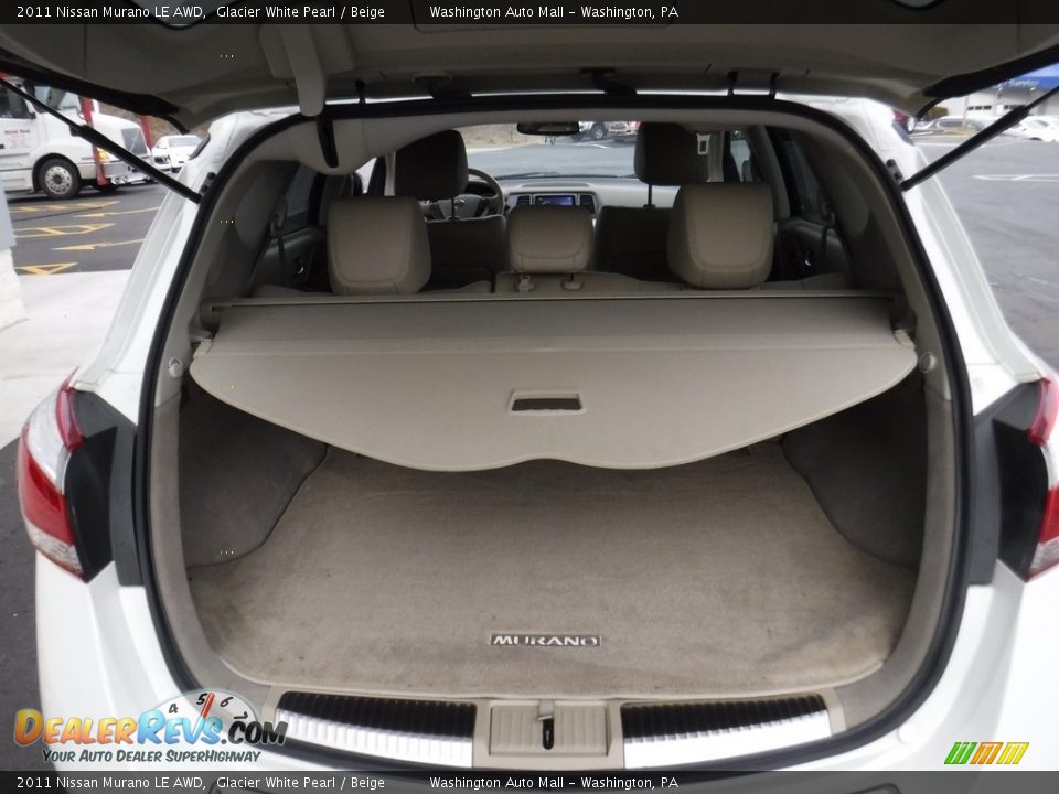 2011 Nissan Murano LE AWD Glacier White Pearl / Beige Photo #26