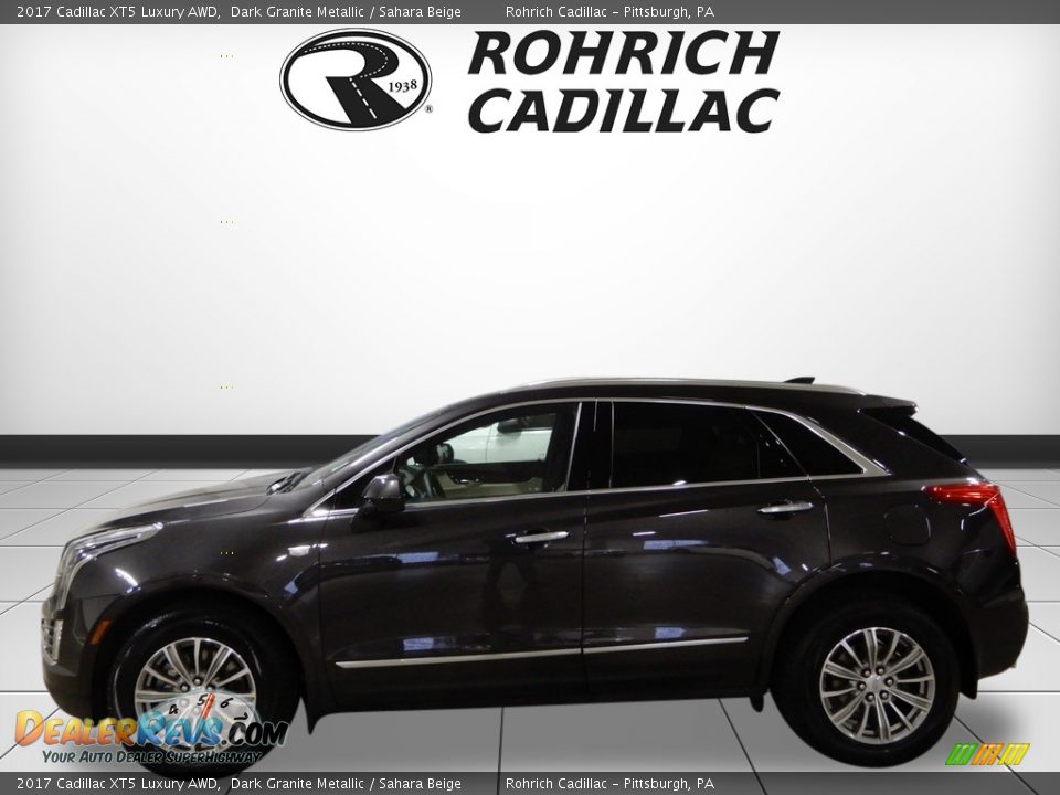 2017 Cadillac XT5 Luxury AWD Dark Granite Metallic / Sahara Beige Photo #2