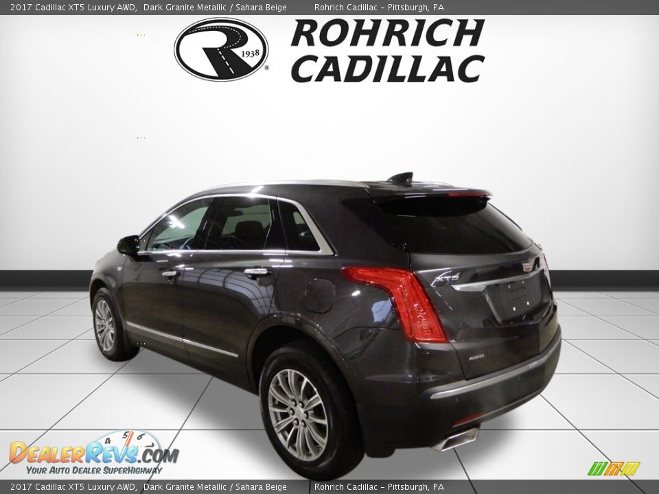 2017 Cadillac XT5 Luxury AWD Dark Granite Metallic / Sahara Beige Photo #3