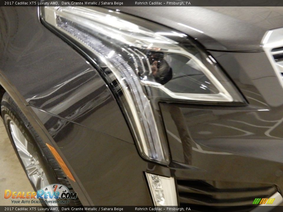 2017 Cadillac XT5 Luxury AWD Dark Granite Metallic / Sahara Beige Photo #10