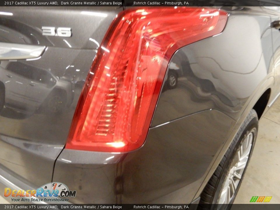 2017 Cadillac XT5 Luxury AWD Dark Granite Metallic / Sahara Beige Photo #11