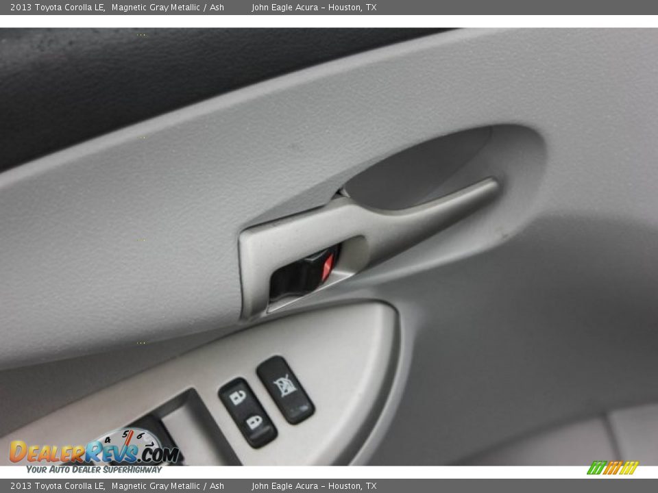 2013 Toyota Corolla LE Magnetic Gray Metallic / Ash Photo #13
