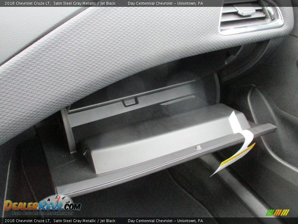2018 Chevrolet Cruze LT Satin Steel Gray Metallic / Jet Black Photo #30