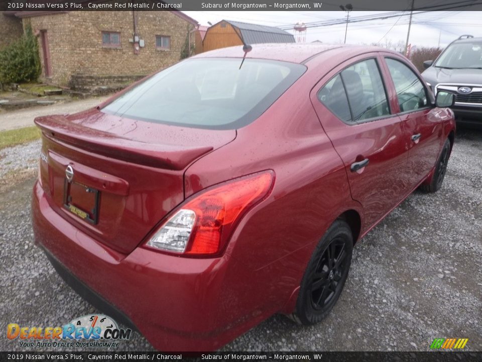 2019 Nissan Versa S Plus Cayenne Red Metallic / Charcoal Photo #4