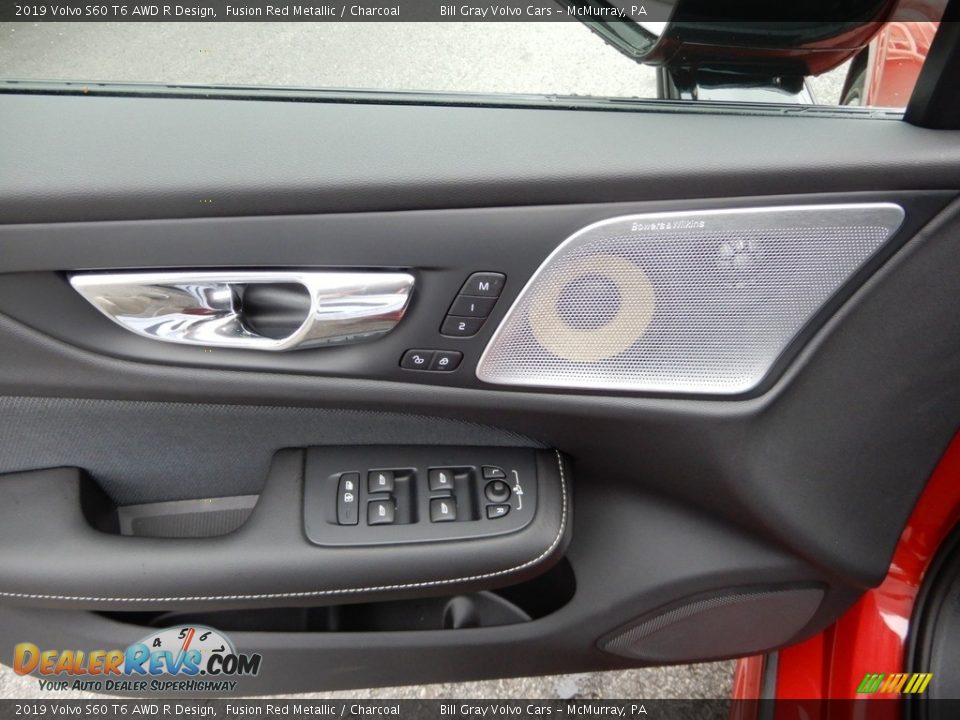 Door Panel of 2019 Volvo S60 T6 AWD R Design Photo #10