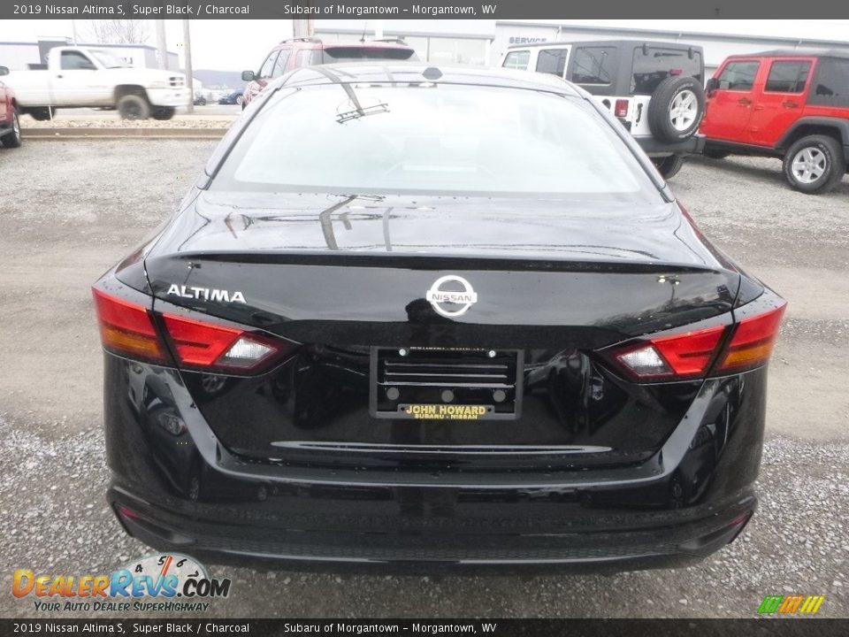 2019 Nissan Altima S Super Black / Charcoal Photo #5