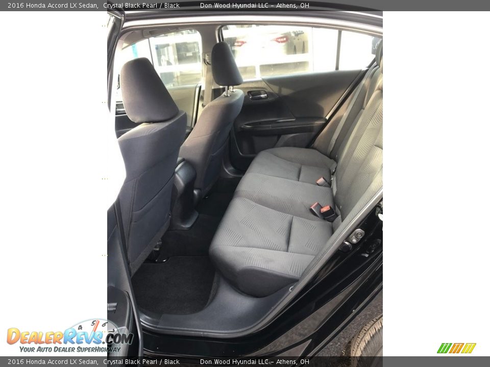 2016 Honda Accord LX Sedan Crystal Black Pearl / Black Photo #8